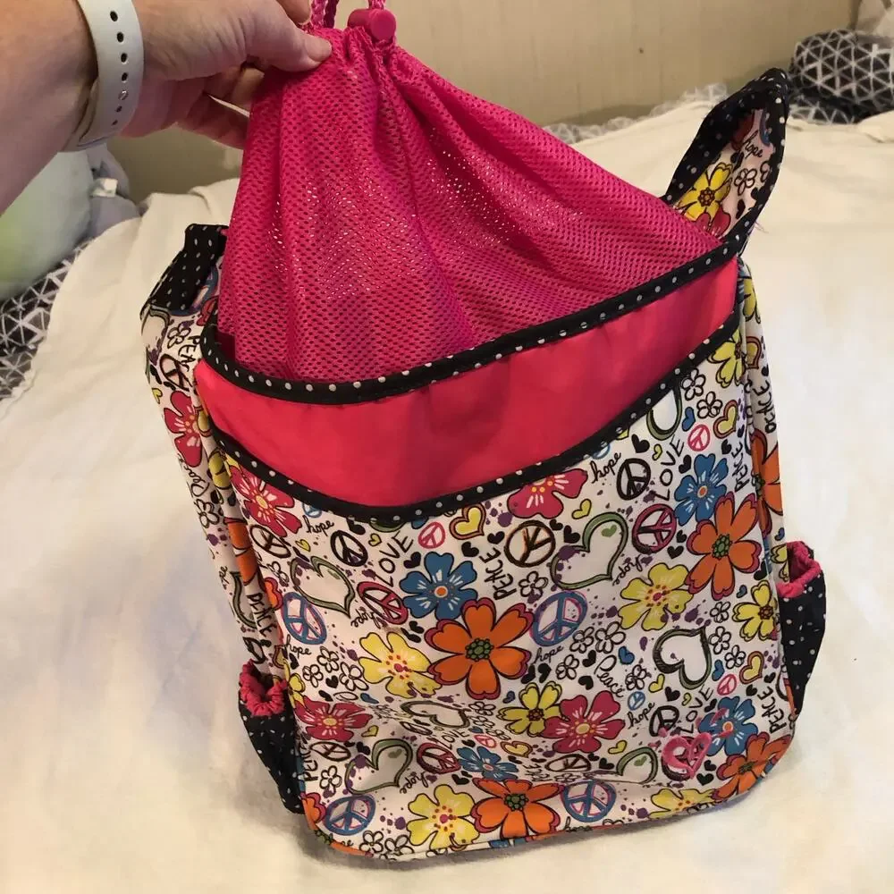 Justice flower Peace bag with adjustable strap.‎